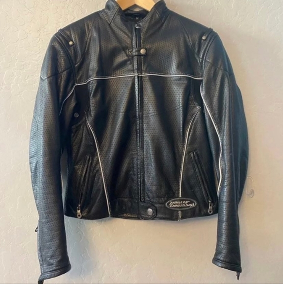 Harley Davidson Leather Jacket - Picture 1 of 12